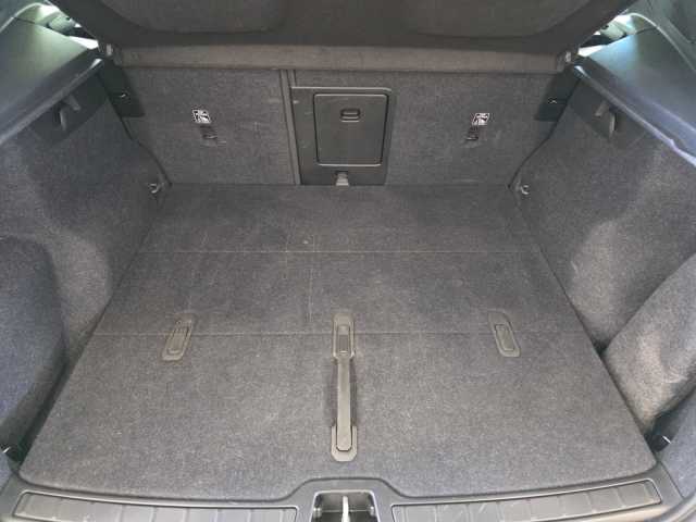 Volvo EX40