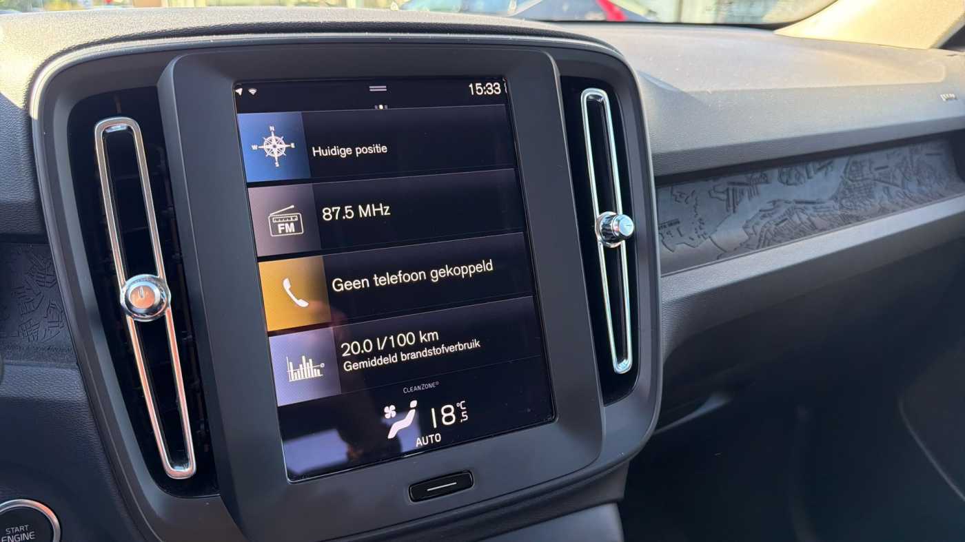 Volvo XC40