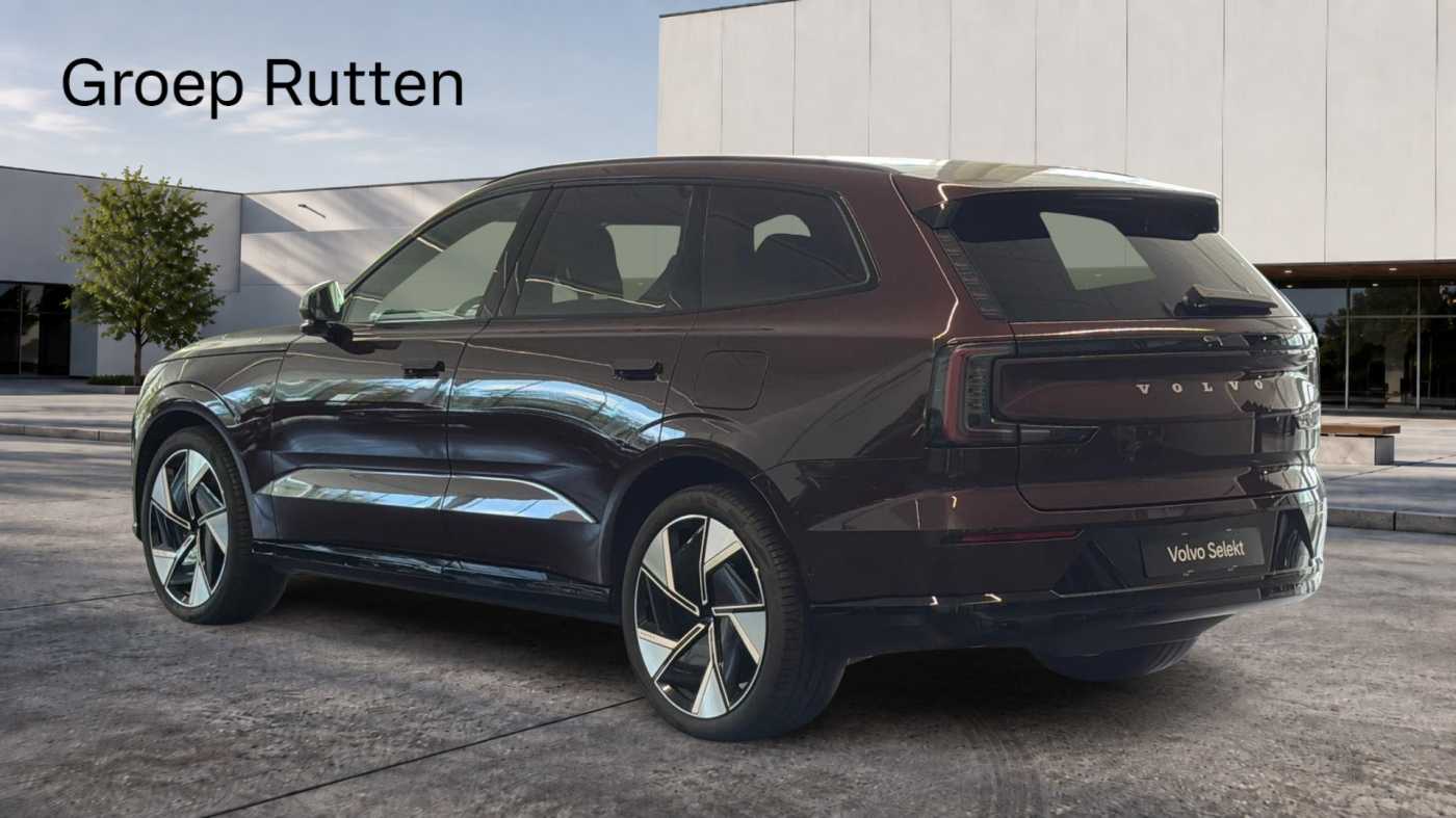 Volvo EX90