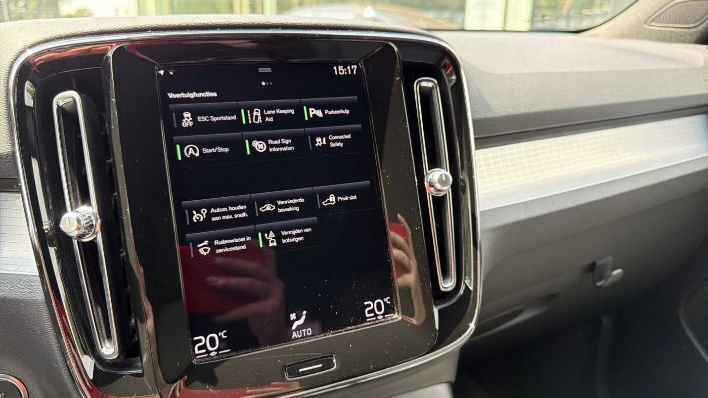 Volvo XC40
