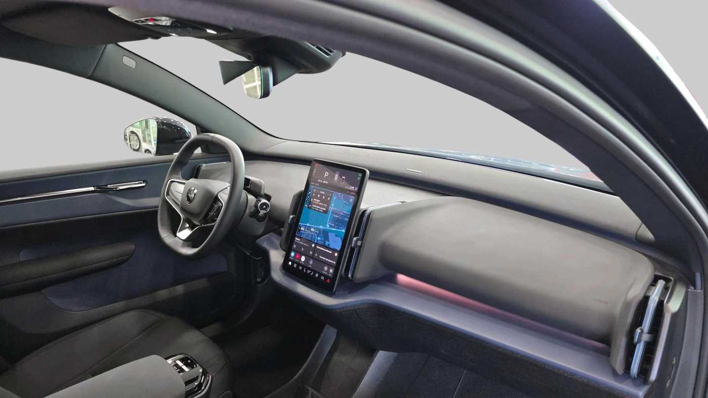 Volvo EX30