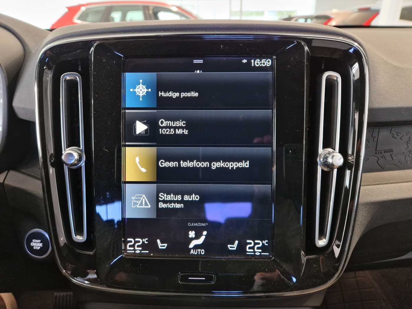 Volvo XC40