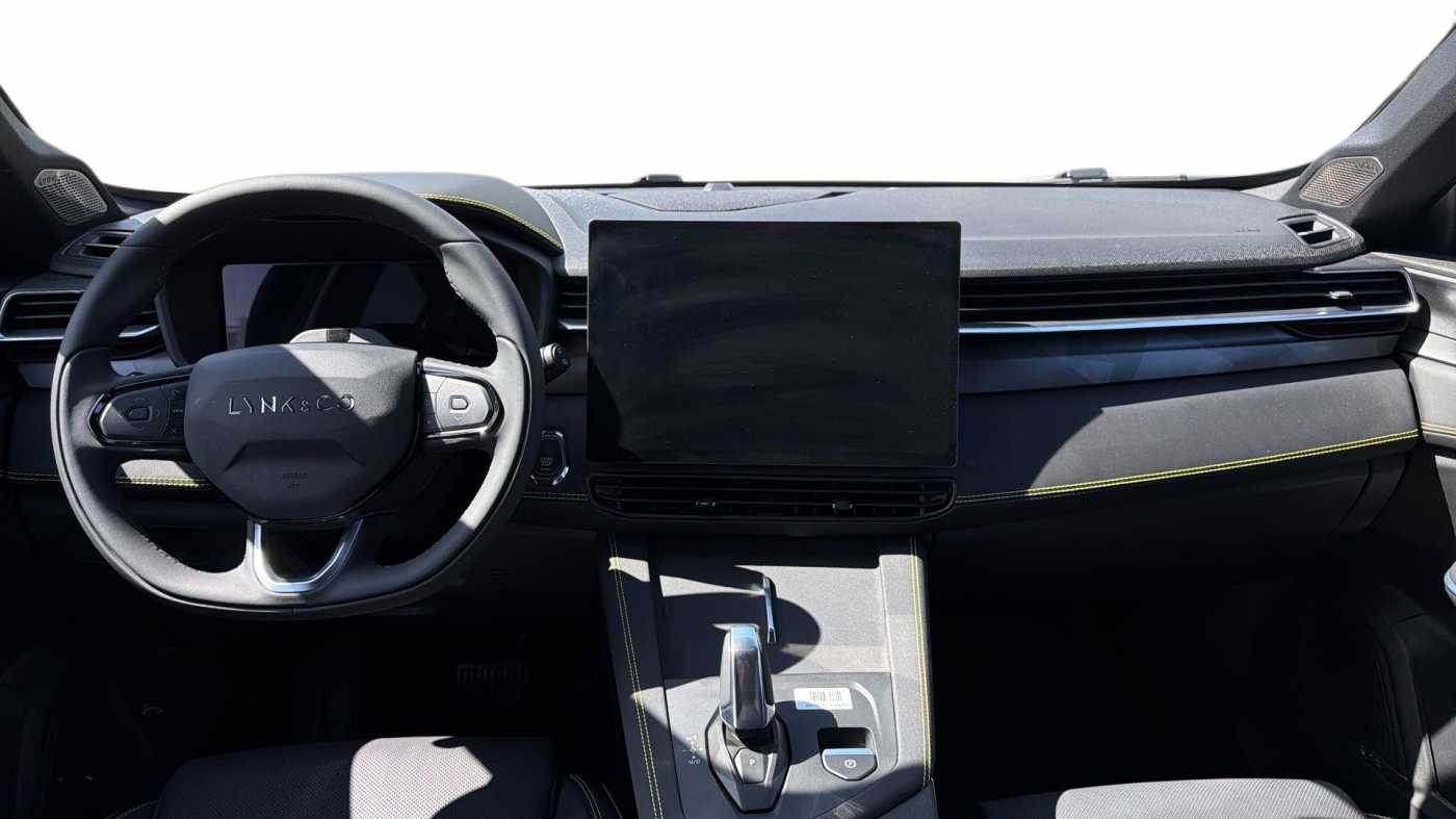 Lynk & Co 01 PHEV - 2025