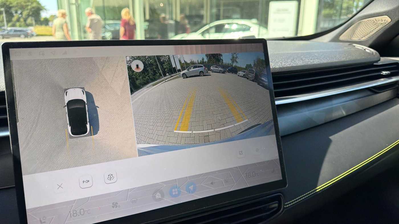 Lynk & Co 01 PHEV - 2025