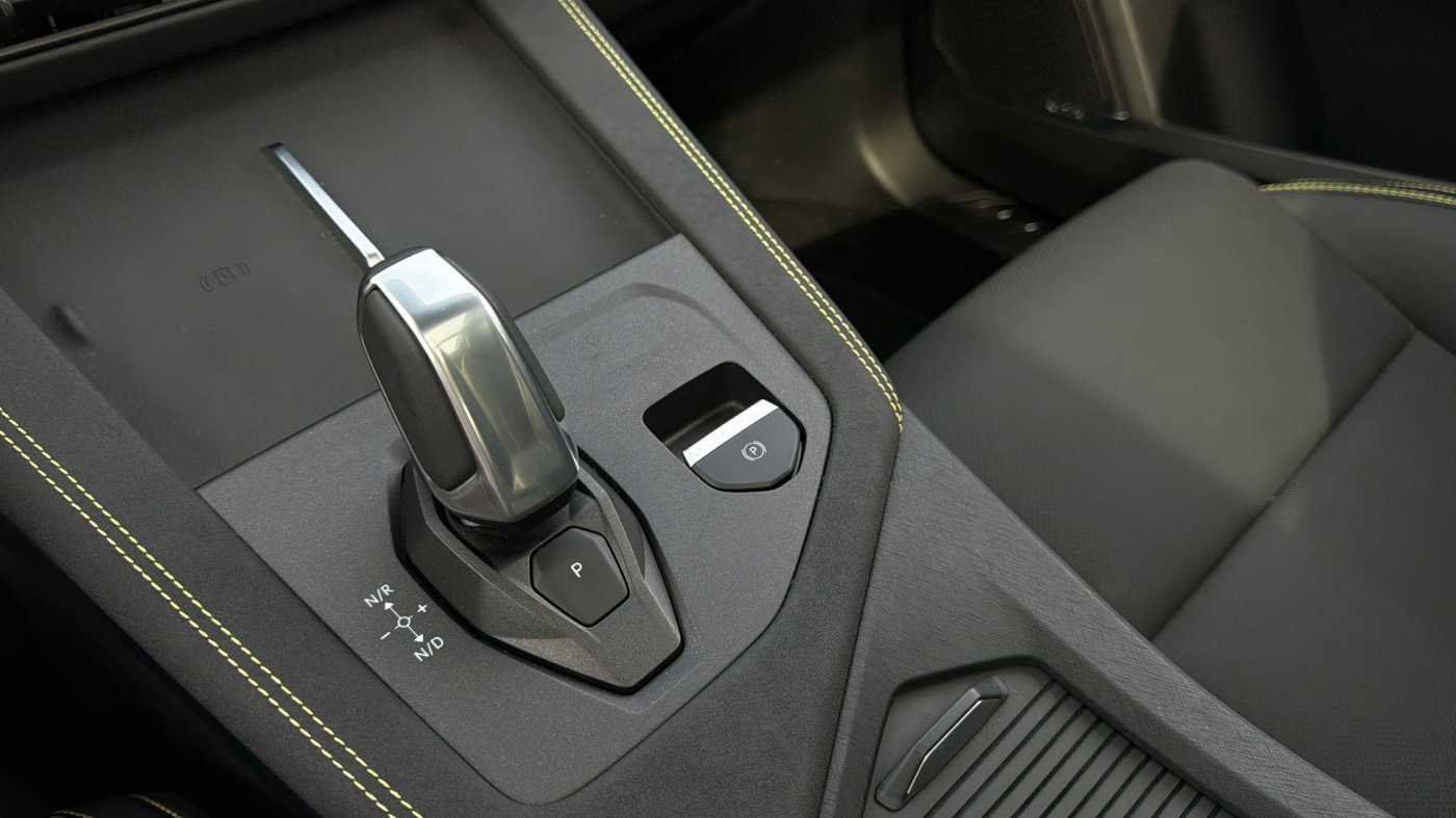 Lynk & Co 01 PHEV - 2025