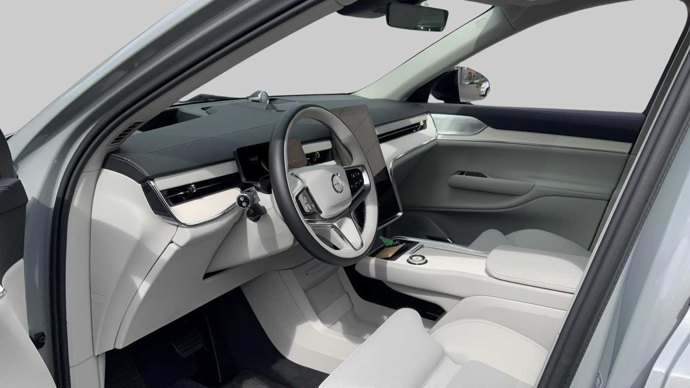 Volvo EX90