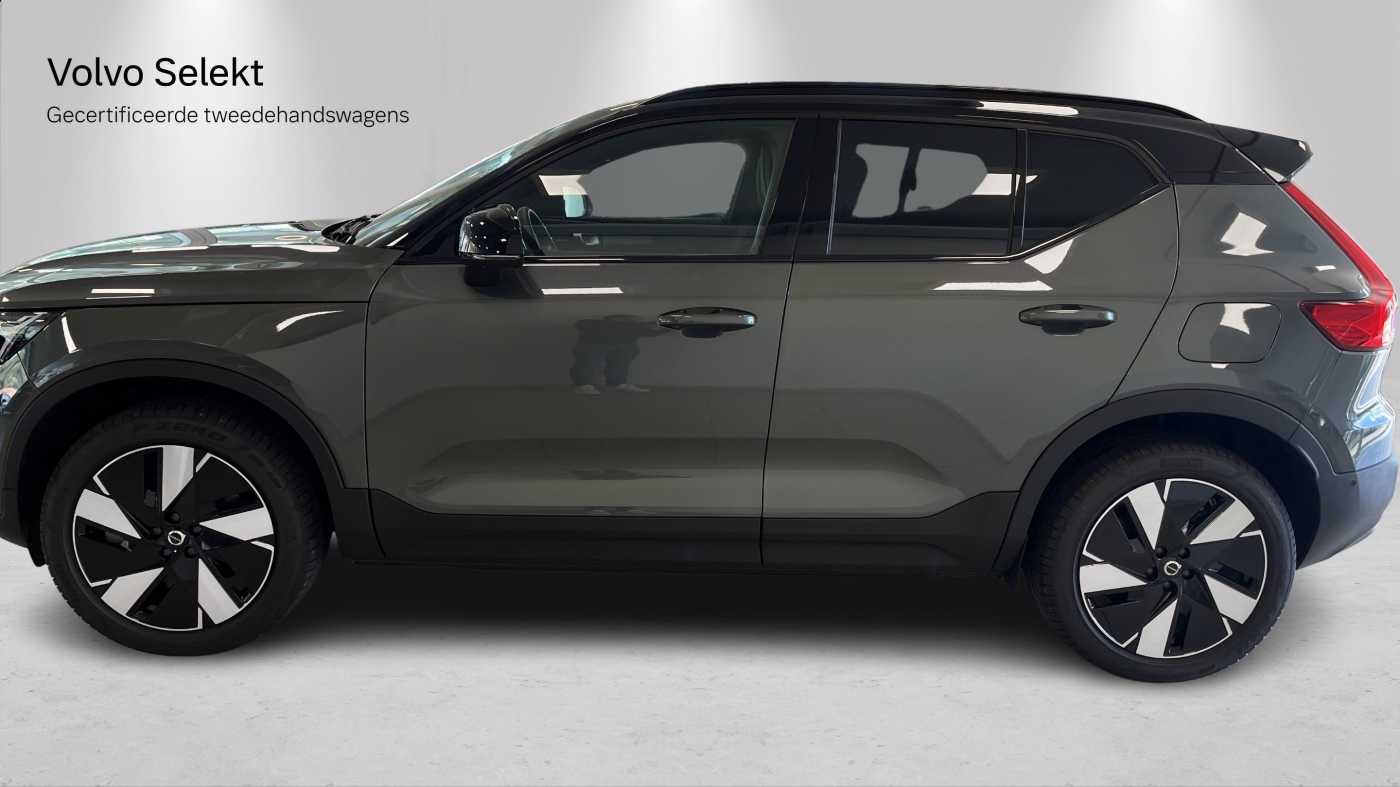 Volvo EX40