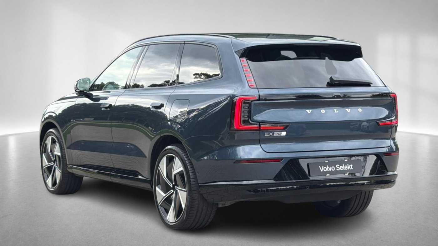 Volvo EX90
